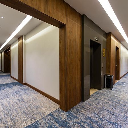 Voyage Hotel & Suites Эр-Рияд Экстерьер фото
