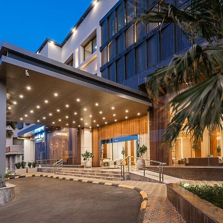 Voyage Hotel & Suites Эр-Рияд Экстерьер фото