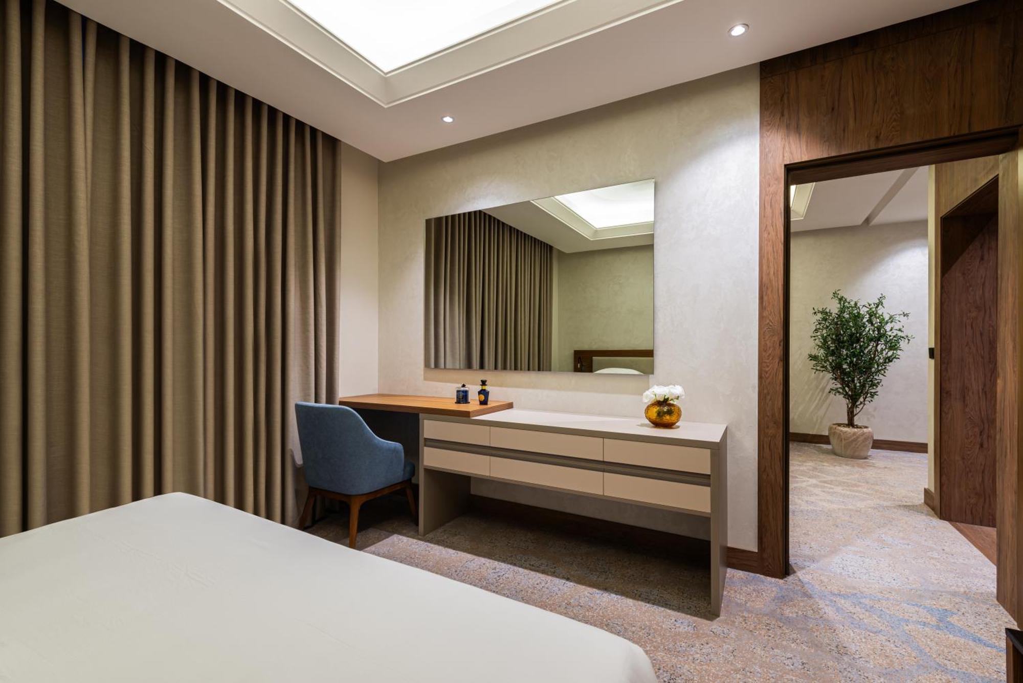 Voyage Hotel & Suites Эр-Рияд Экстерьер фото