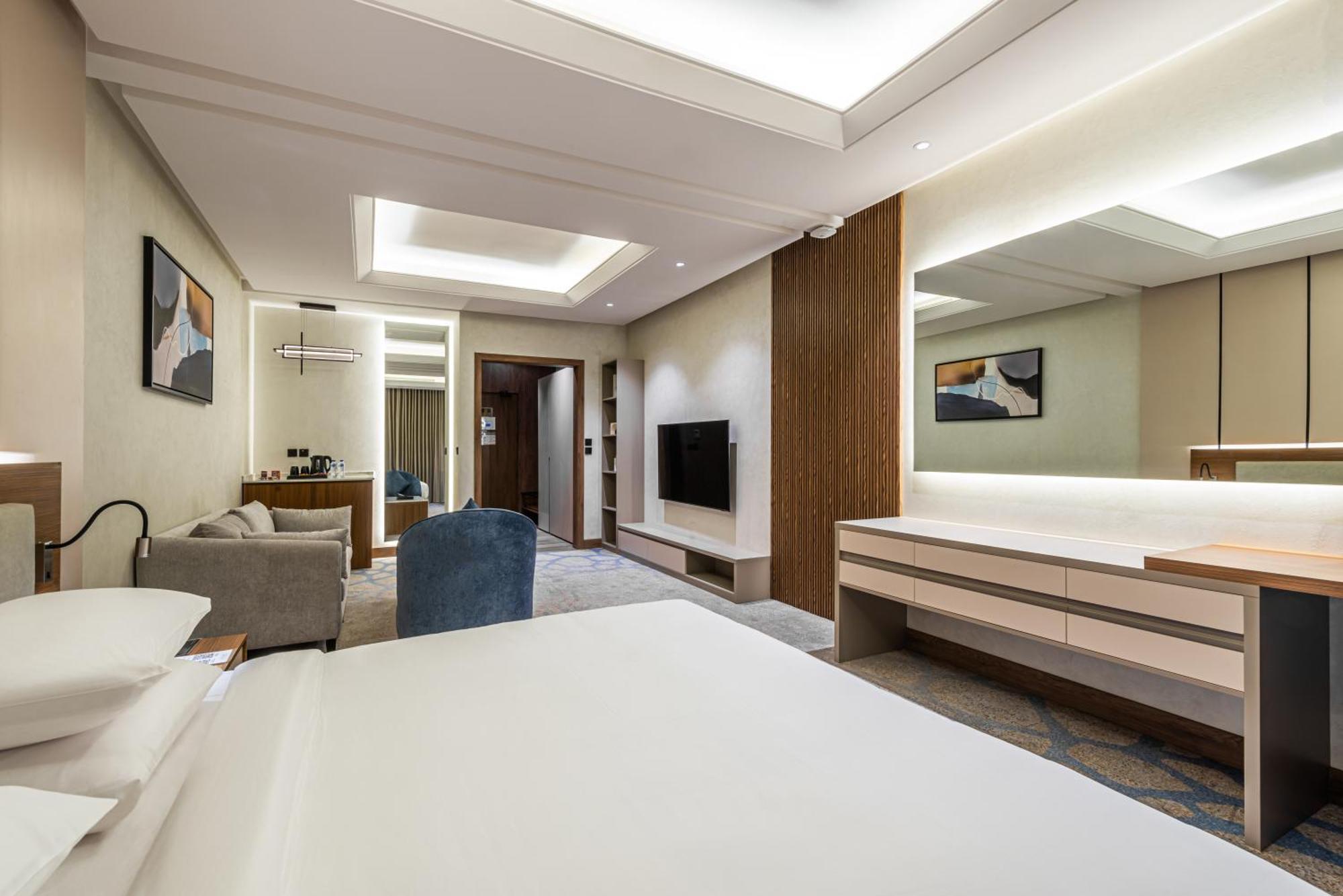 Voyage Hotel & Suites Эр-Рияд Экстерьер фото